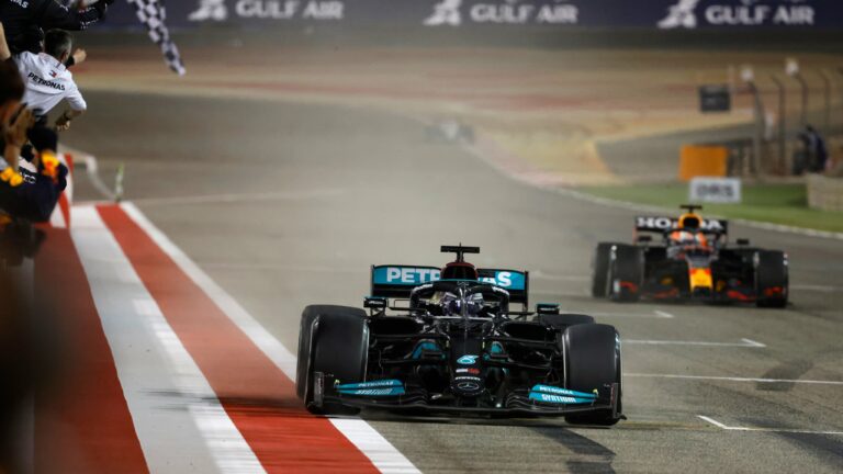 Hamilton gana el GP de Bahréin 2021