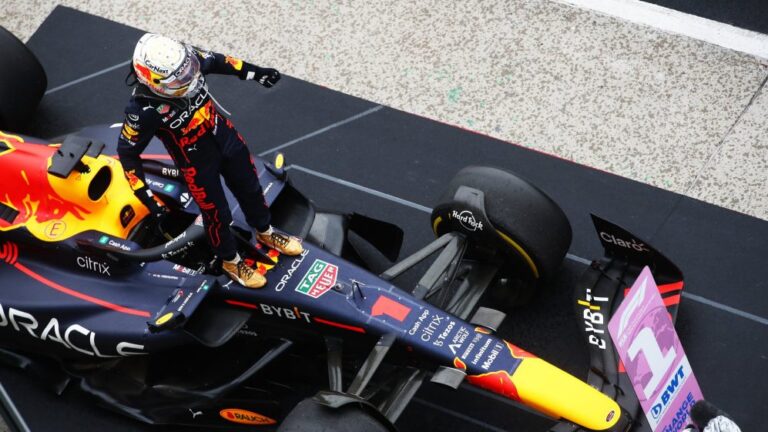 Verstappen remonta desde el 10° lugar y gana el GP de Hungría de F1
