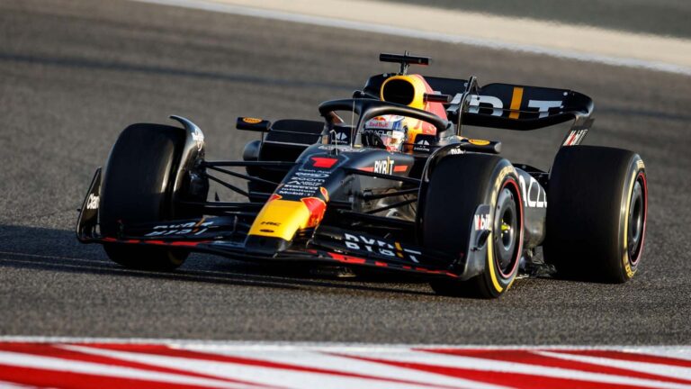 Verstappen lideró el primer día de pretemporada 2023