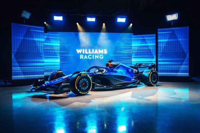 Williams presenta la decoración de su coche de F1 para 2023